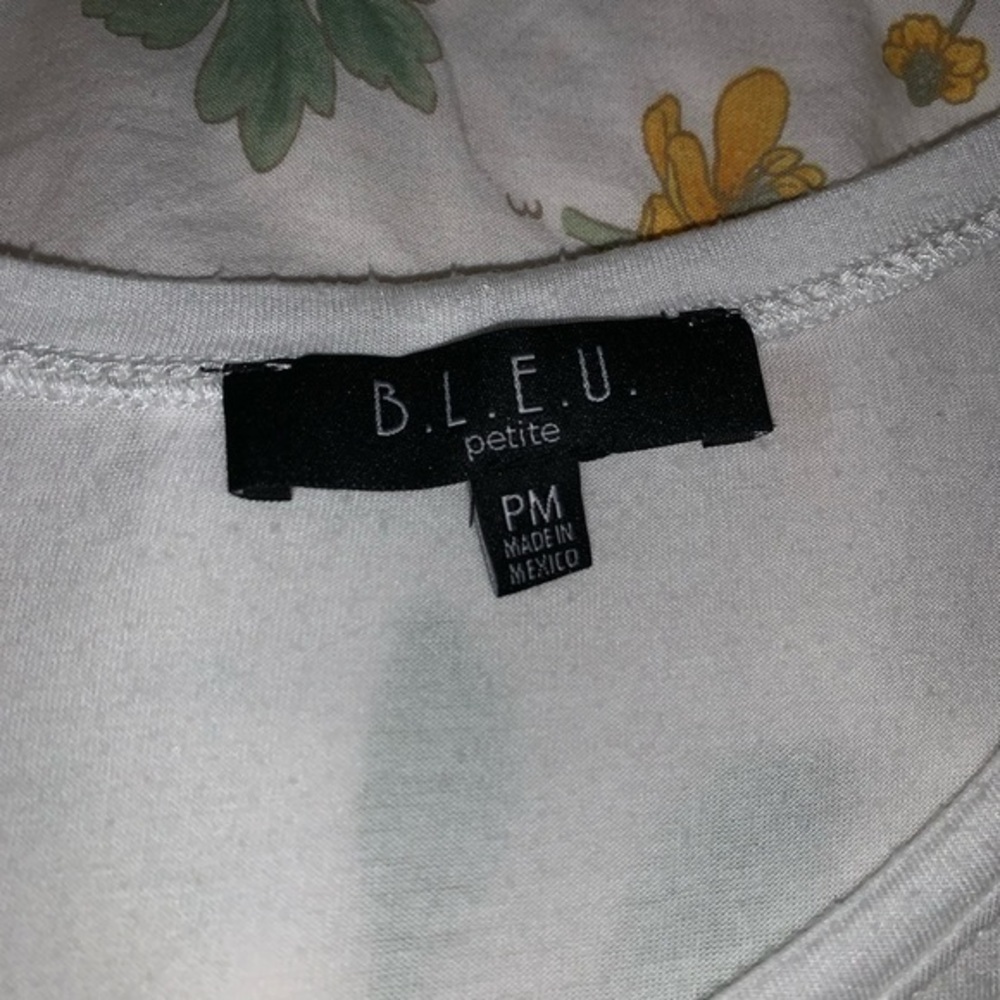 B.L.E.U top - Picture 2 of 3